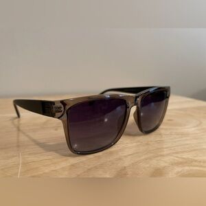 Authentic Guess Sunglasses GU7865